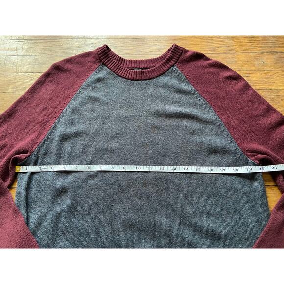 BANANA REPUBLIC Maroon/Grey Knit Pullover Sweater sz L - Picture 6 of 8